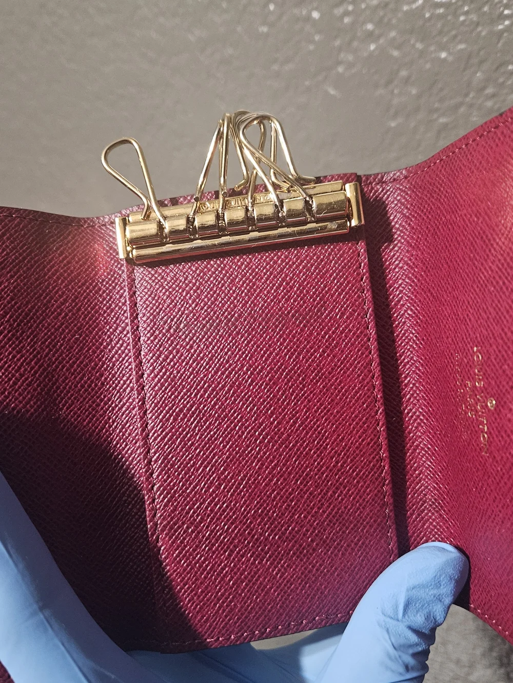 Authentic Louis Vuitton Microchip Keyholder -Very Good Condition